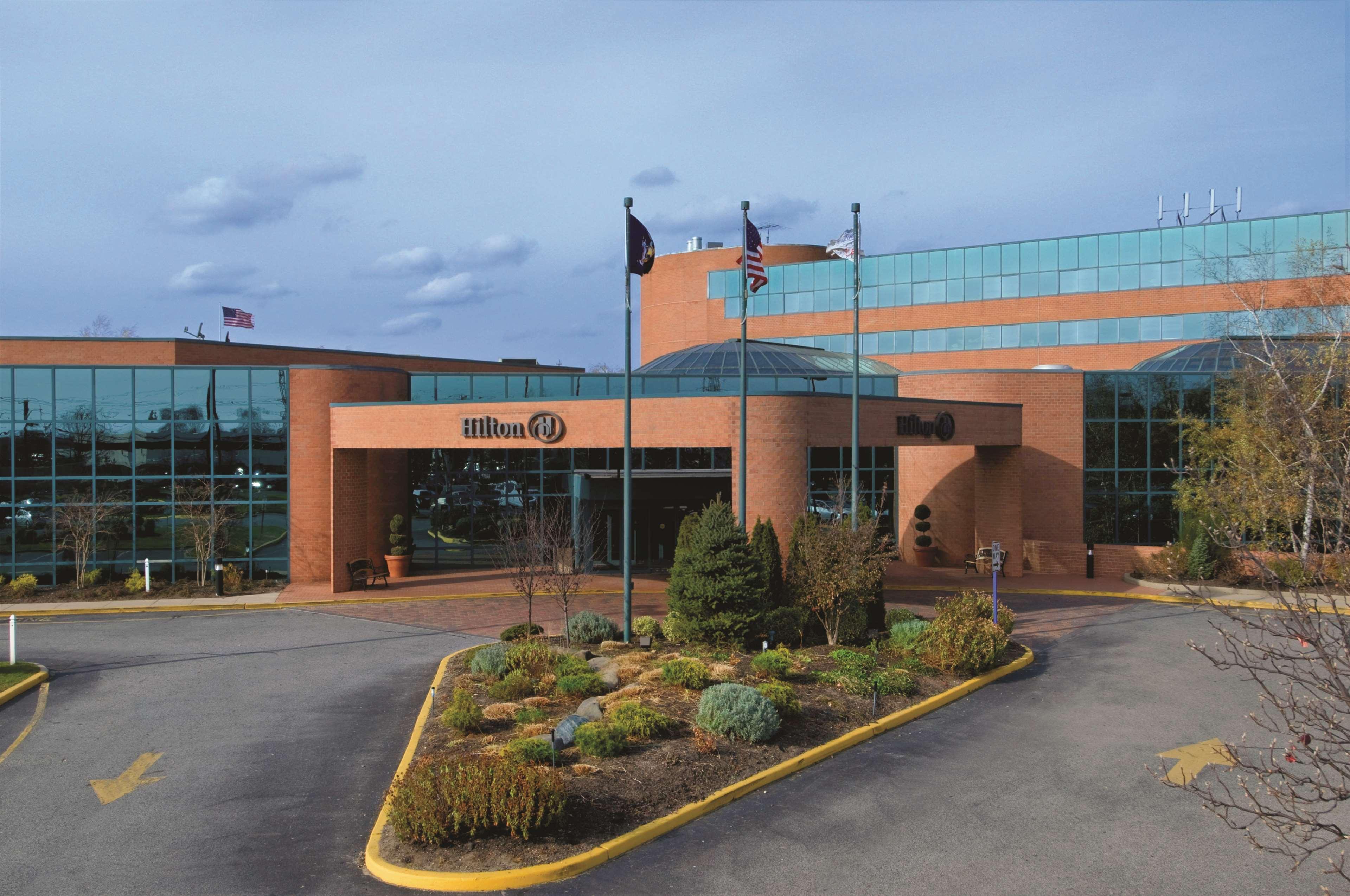 Hilton Long Island/Huntington Hotel Melville Exterior foto